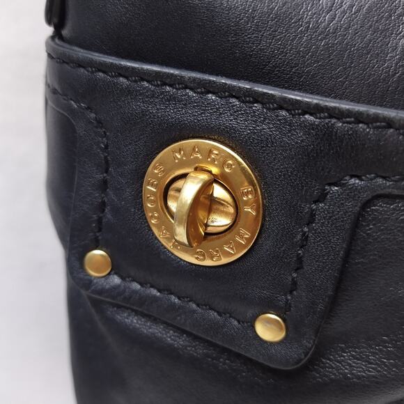 Marc by Marc Jacobs Black Leather Double Turnlock Pockets Zipper Crossbody Bag - Picture 5 of 16